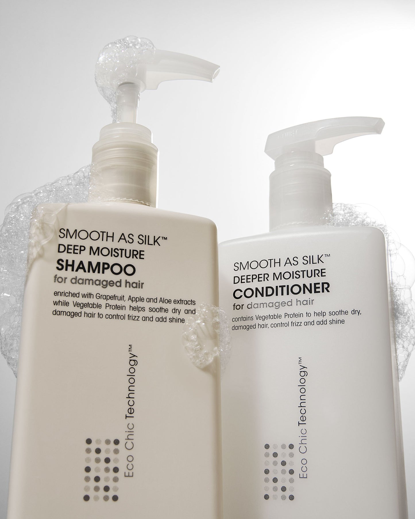 SMOOTH AS SILK™ DEEP MOISTURE SHAMPOO - 2 Sizes
