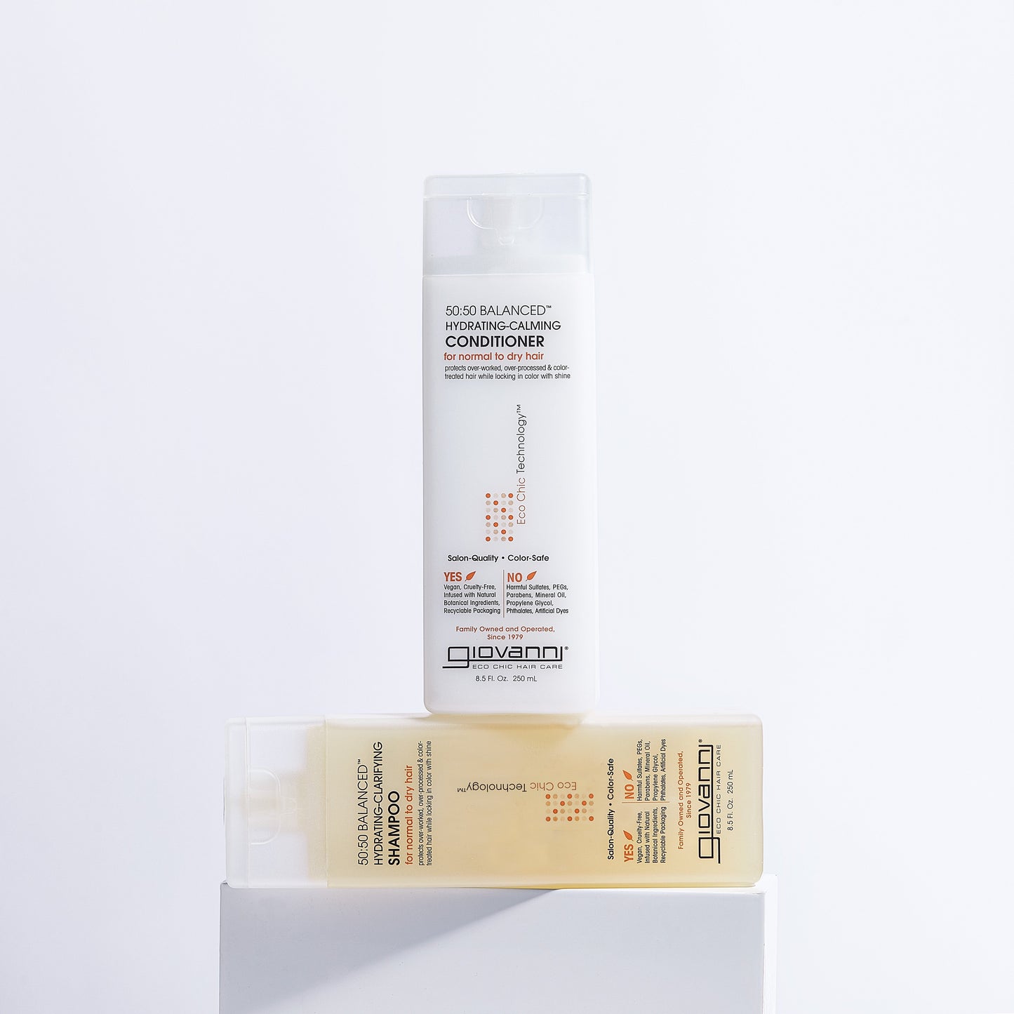 50:50 BALANCED™ HYDRATING-CALMING CONDITIONER - 128 oz (gallon)