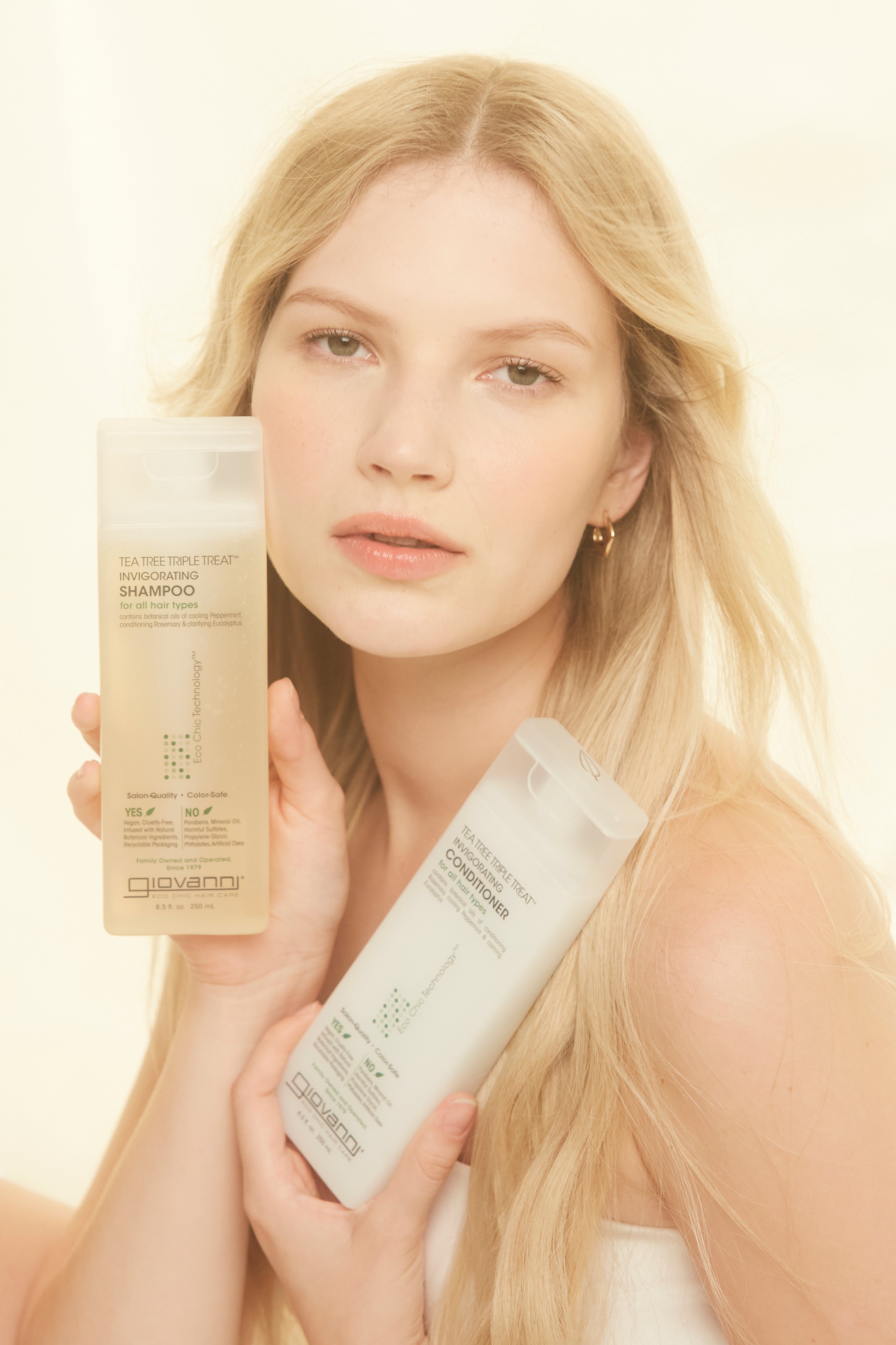 TEA TREE TRIPLE TREAT™ INVIGORATING CONDITIONER - 128 oz (gallon)