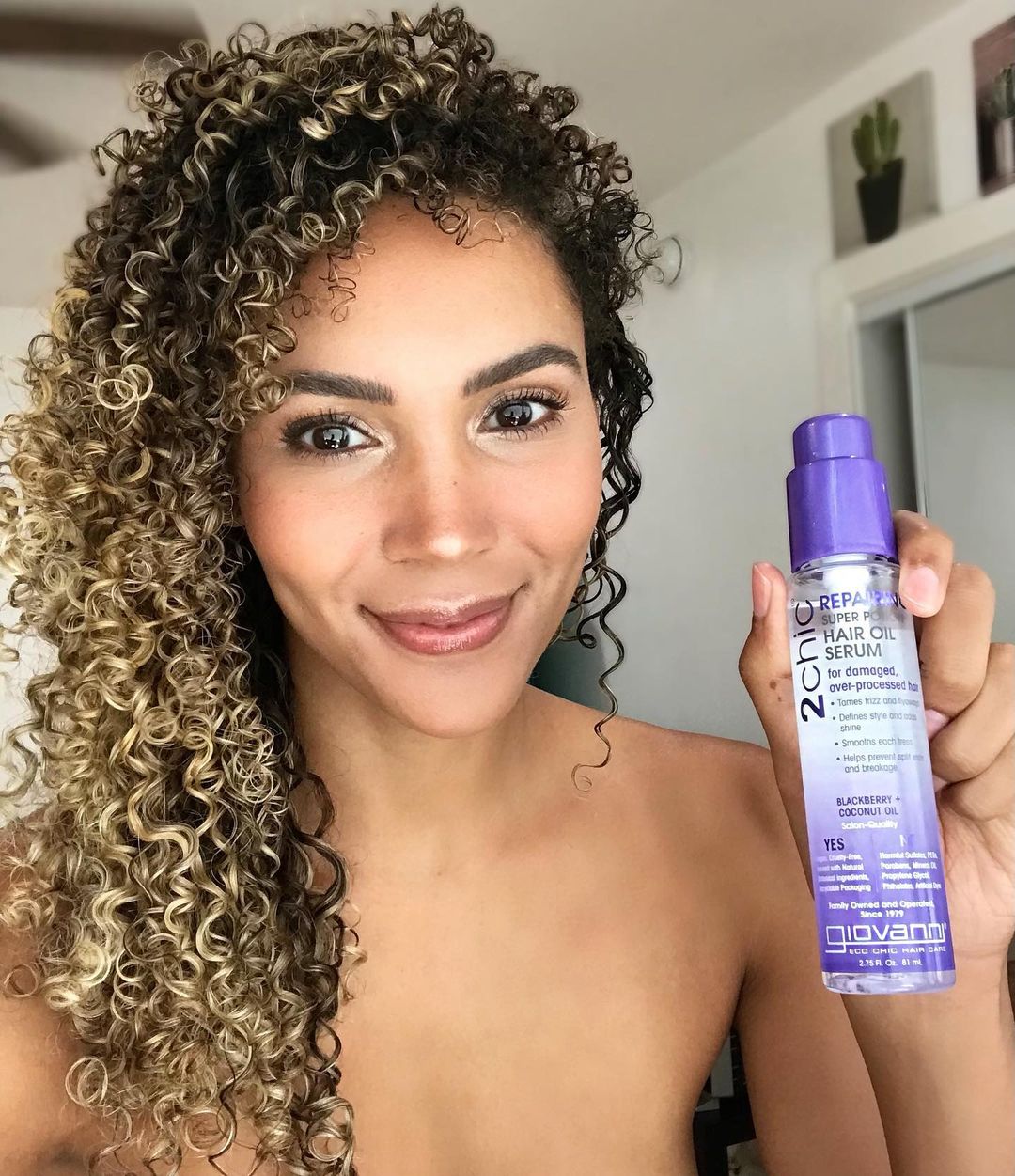 2chic® REPAIRING SUPER POTION HAIR OIL SERUM